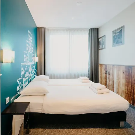 Id (adults Only) מלון 3*