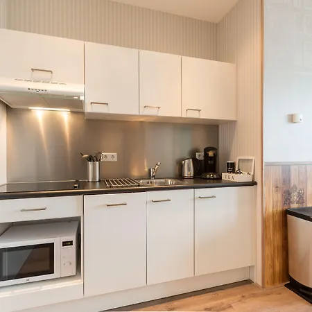 Id (adults Only) Hotell
